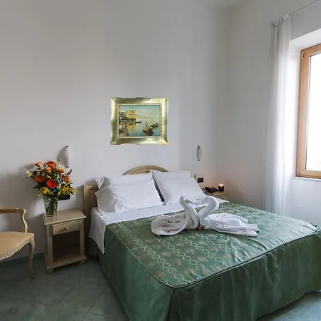 Hotel Paradiso 4*