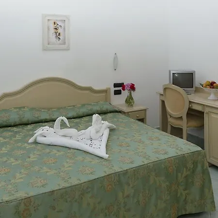 Paradiso Hotel