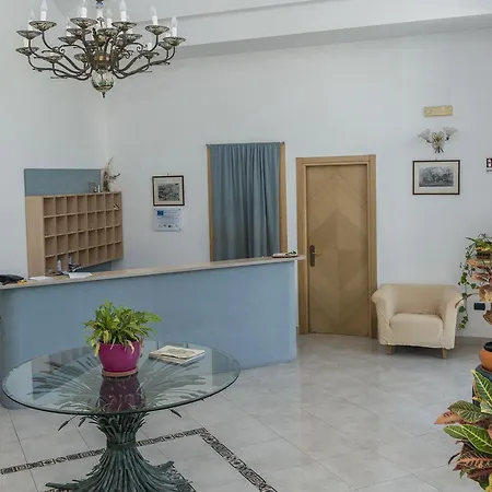 Hotel Paradiso